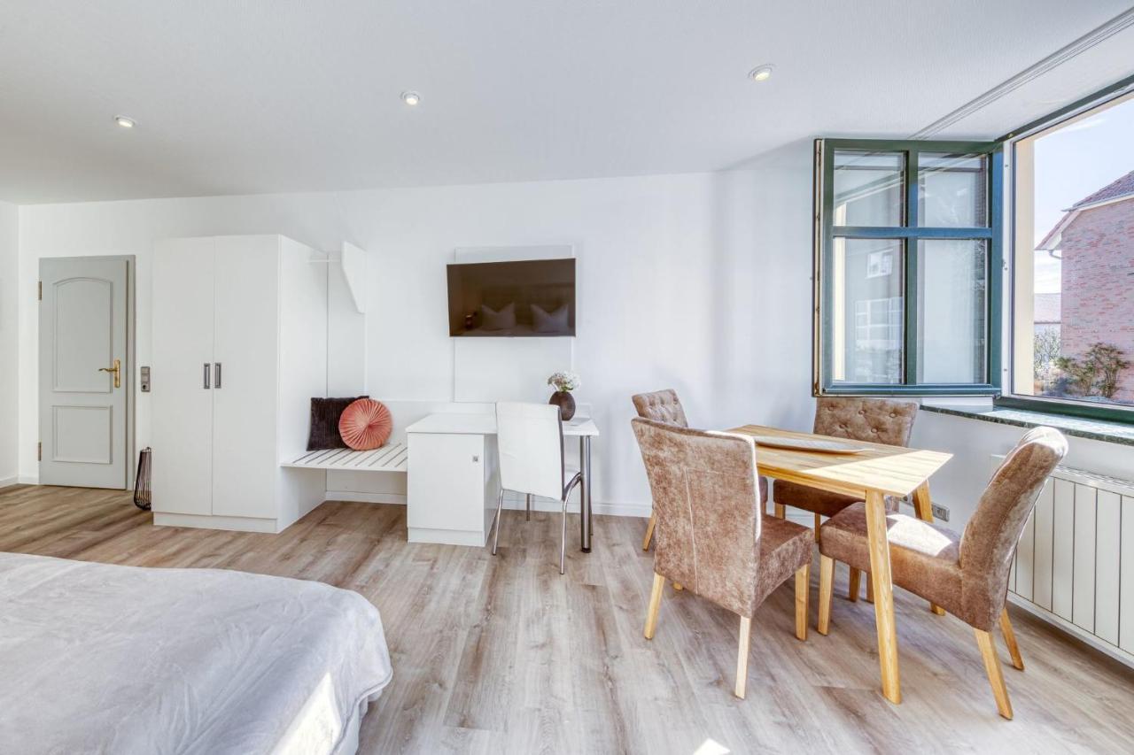 Haus Diana - Perlhuhn Apartment วาเริน ภายนอก รูปภาพ