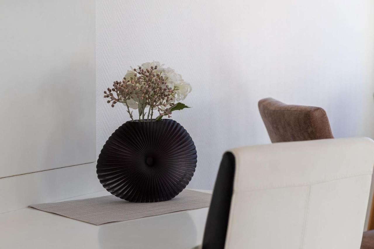 Haus Diana - Perlhuhn Apartment วาเริน ภายนอก รูปภาพ